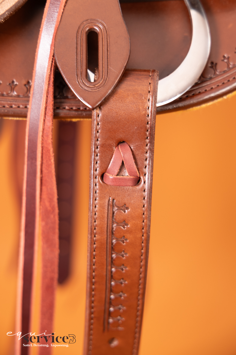 Bernd Hackl 7P Wade Back Cinch